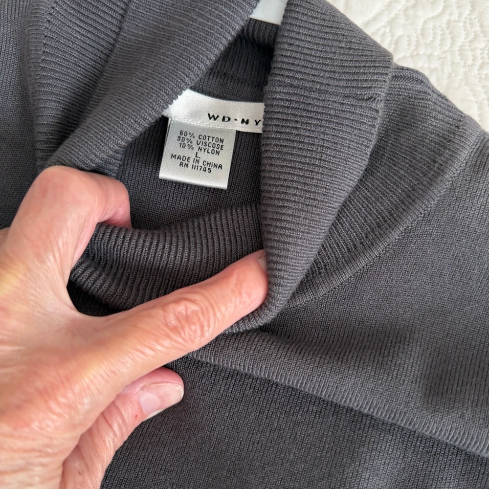 WD.NY Men's Gray Turtleneck Sweater